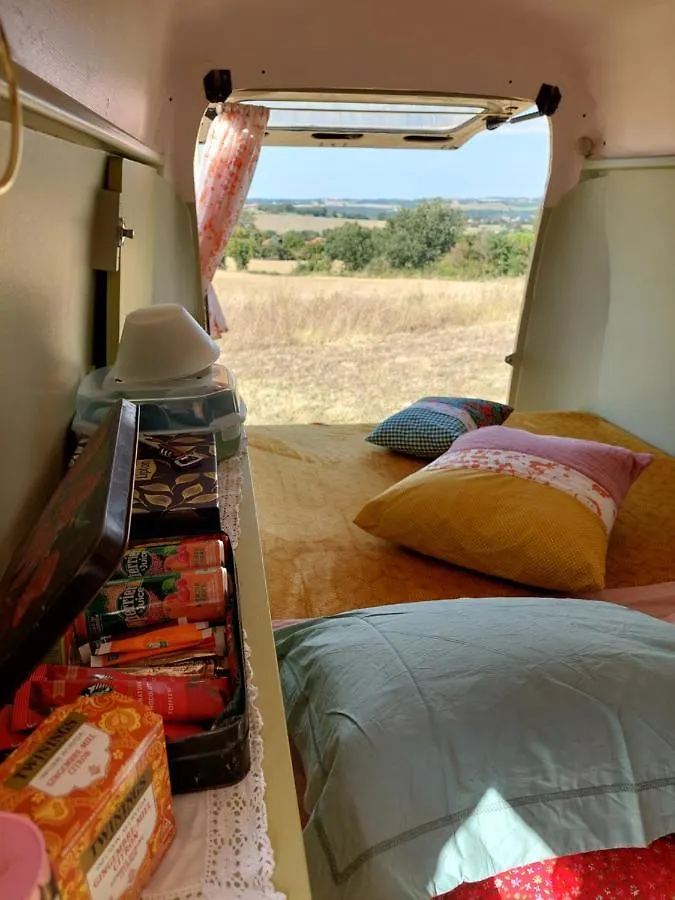 Lov' Estafette Hotel Condom France
